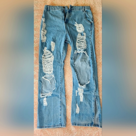 Distressed Long Baggy Jeans - Trendy Urban Streetwear - Picture 1 of 10